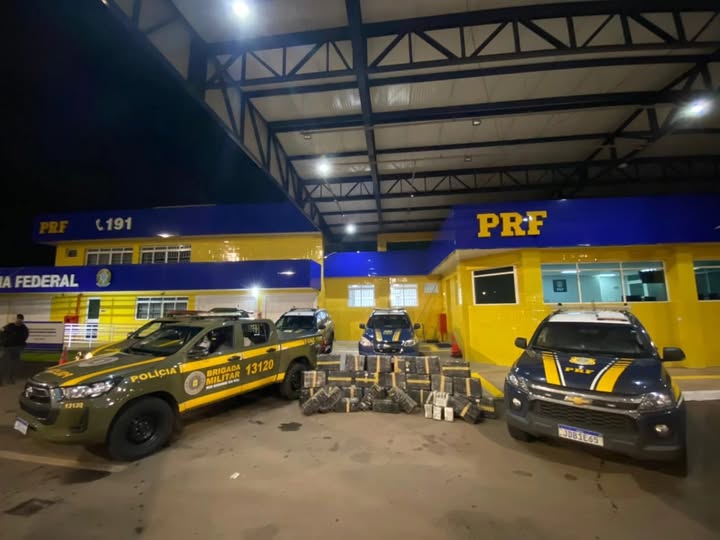 🚨Três pessoas são presas por tráfico internacional de drogas em Passo Fundo